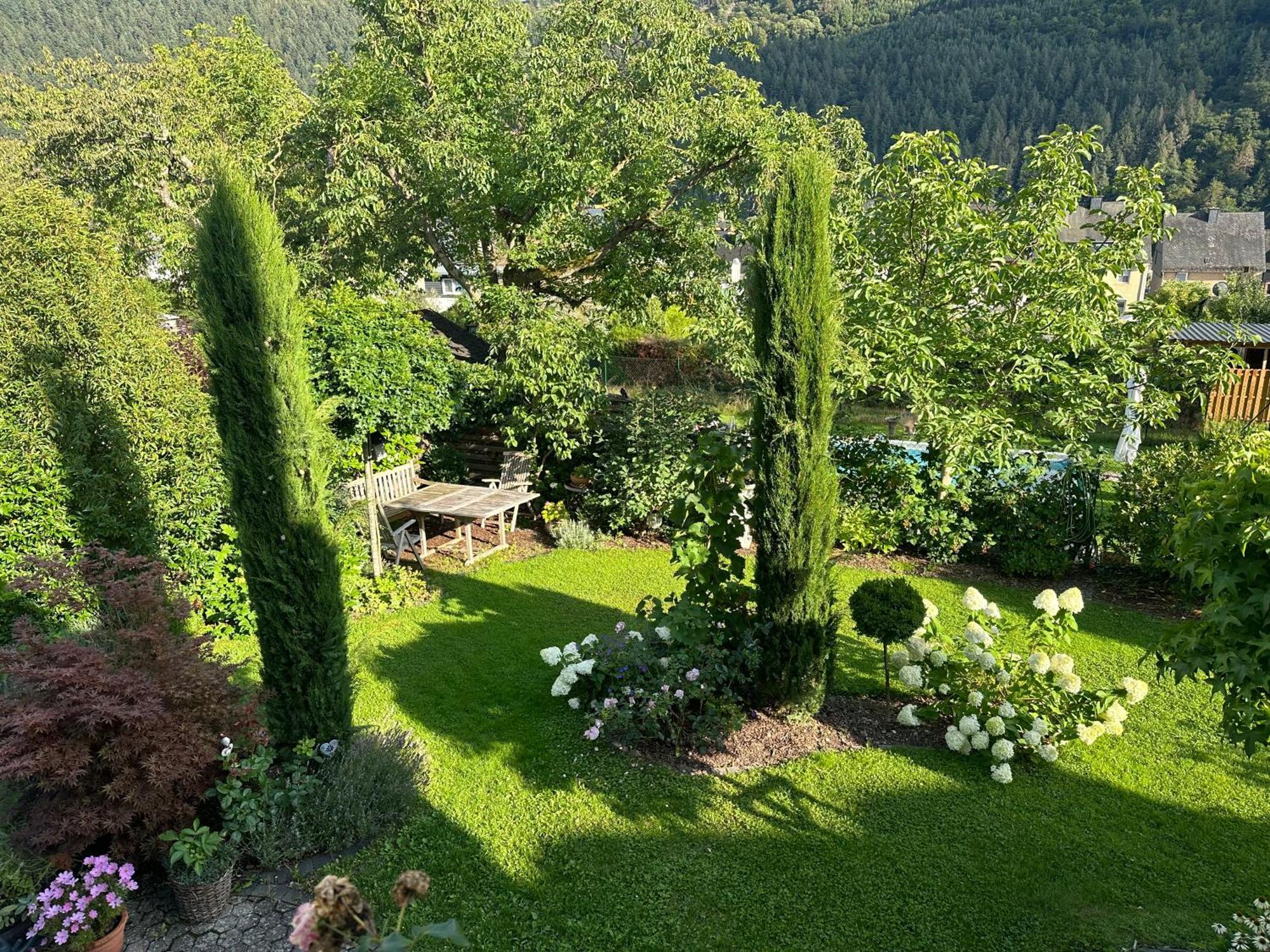 York Cottage Garden トラーベン・トラールバッハ エクステリア 写真